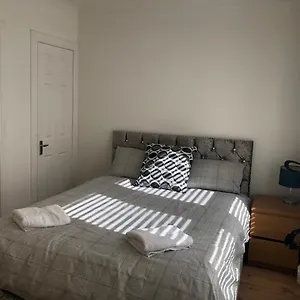 Skyline Apartment